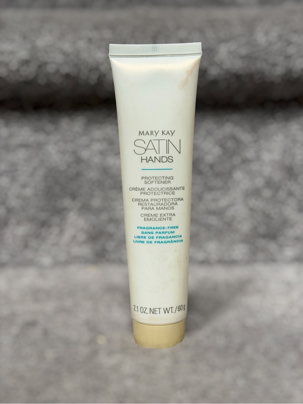 NEW Mary Kay Satin Hands Protecting Softener Fragrance Free Hand Cream 2.1oz